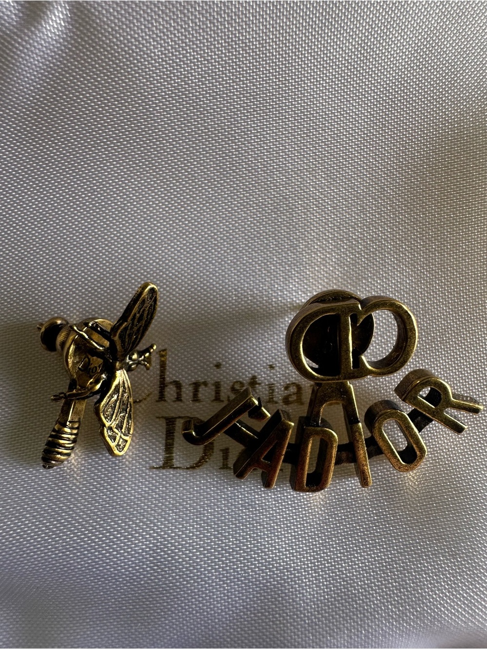 Christian Dior J’Adior Bee Asymmetric Stud Earrings Full Set Authenticated - Picture 13 of 13